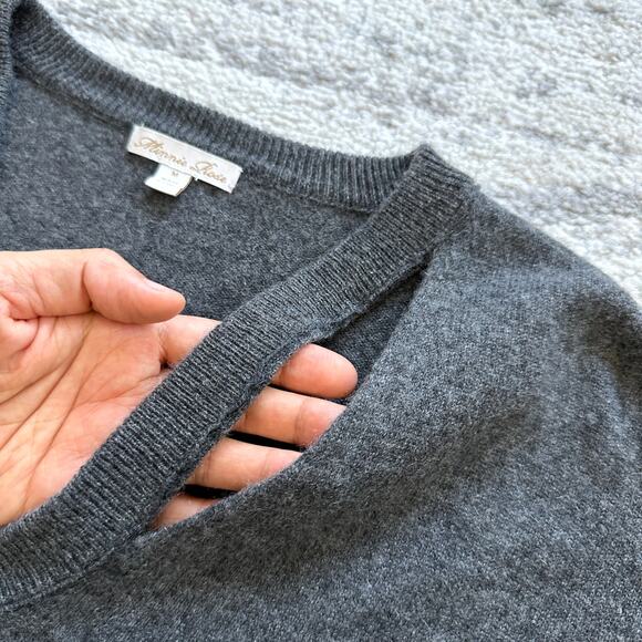 Minnie Rose Grey Cashmere Sweater V-Neck Cutout Size M - Picture 6 of 11